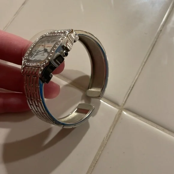 Watch - Picture 2 of 2